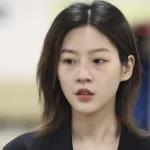 South Korean actor Kim Sae-ron arrives at the Seoul Central District Court in Seoul, South Korea, Wednesday, April 5, 2023.