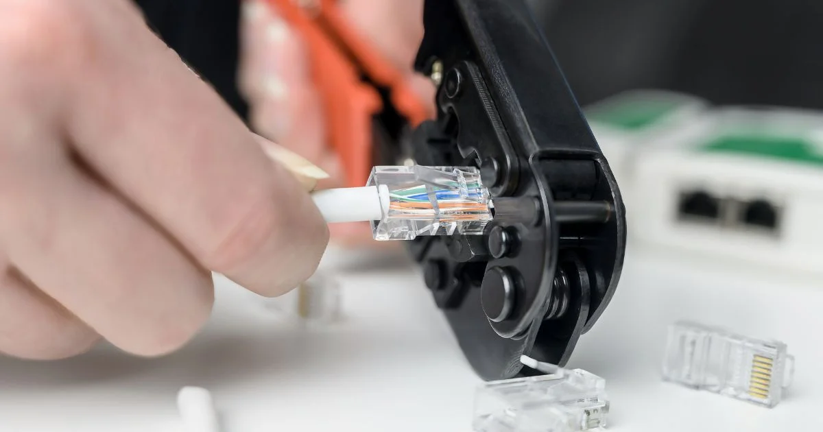 4 reasons to invest in an automatic crimping machine