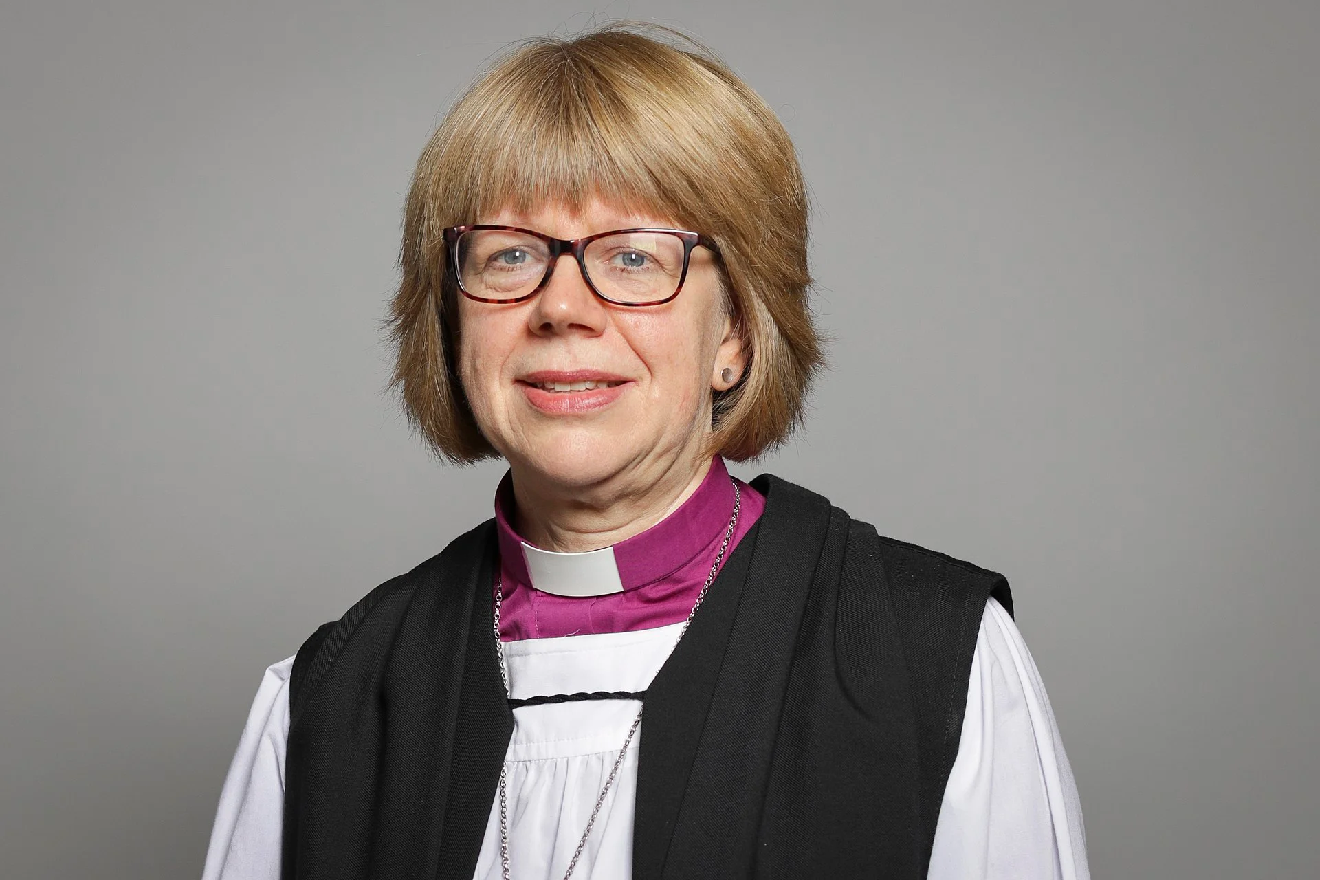 Sarah Mullally Named First Female Archbishop of Canterbury.