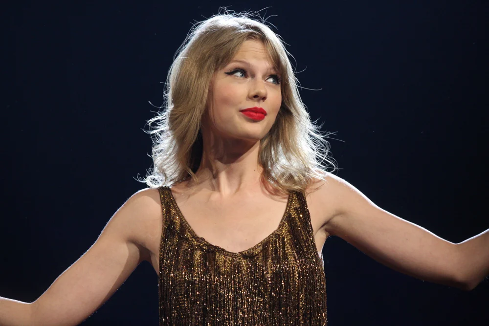 Taylor Swift Speak Now Tour Hots Sydney, Australia.