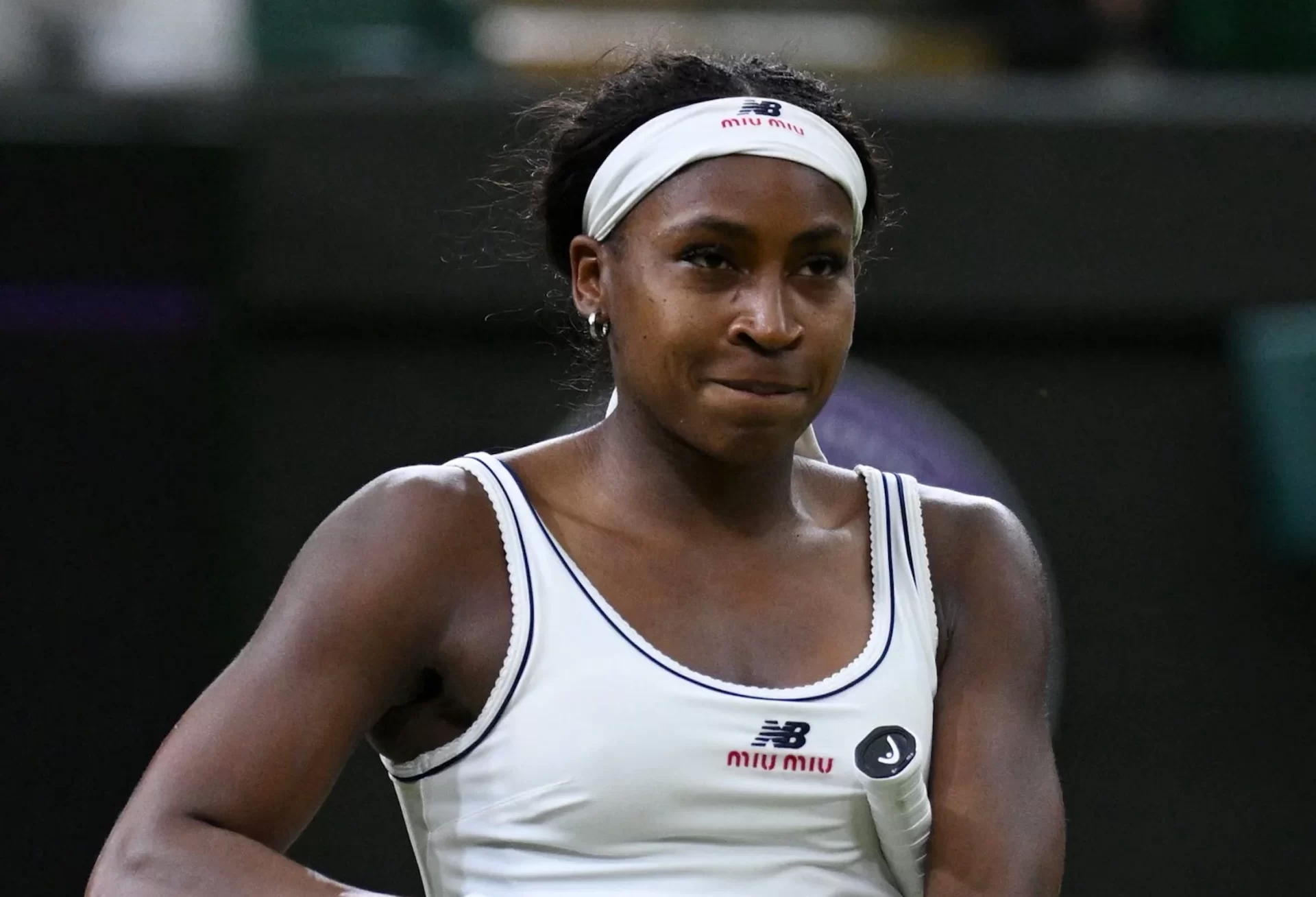 Image default